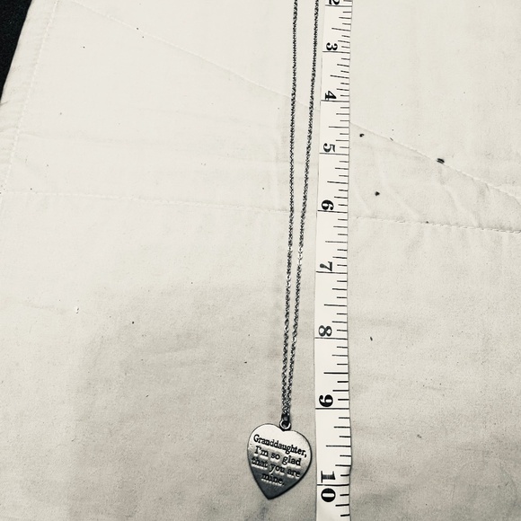 Silver Tone Heart Pendant “Granddaughter I’m so glad that you are mine“ - Picture 7 of 10
